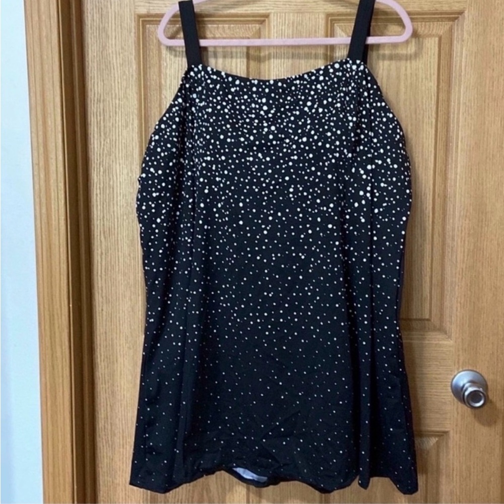 Swimsuits For All Black
White Dot modest
SwimDress Princess Seam Size 10 New - Picture 3 of 5